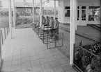 Gävleutställningen 1946. Vaktmästaren vid entrén