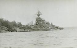 Gåva av Ingrid Jewrell änka efter  Bo Jewrell marinofficer.
