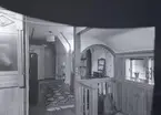 Trapphall i okänt hus.