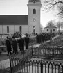 Begravning för disponent Bärnmark i Valbo Kyrka. 15 april 1945.