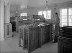 Interiör från Sandvikens Tryckeri AB. September 1945. Firma Eric Dahlberg, Stockholm.