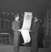 Konsum Alfa 50-årsjubileum på Rotundan, Folkparken. Medaljutdelning och middagsbord. 25 november 1948.