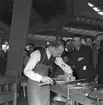 Hantverkstävlingarna på Rotundan Folket Park. 27 mars 1949.