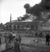 Brand i Olssons lumpupplag vid vagnsverkstaden. Maj 1947.