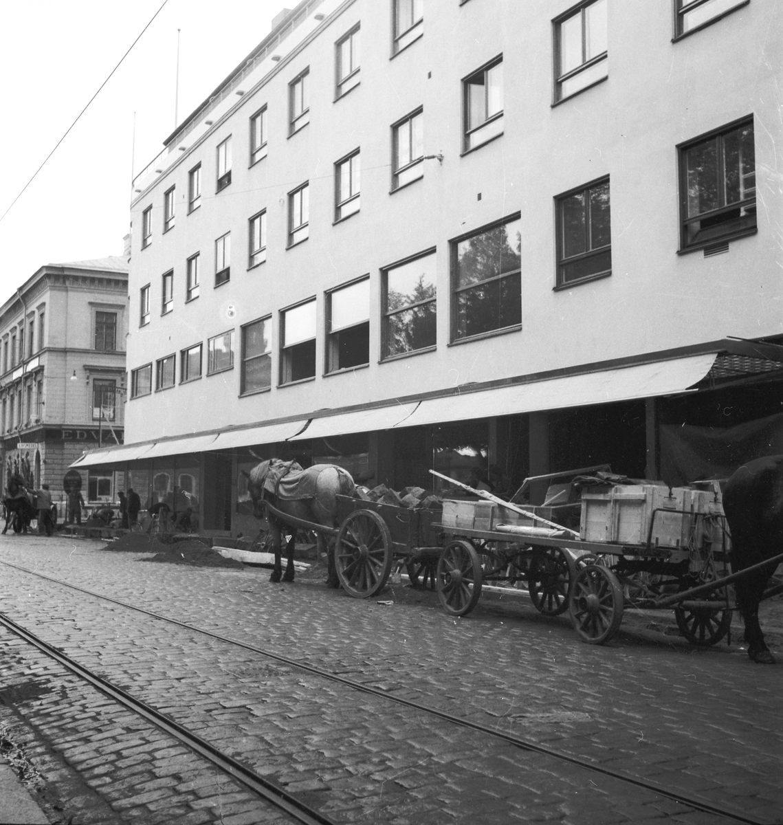 Häst och vagn på Norra Kungsgatan