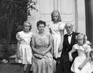 Familjen Boberg .  Den 31 augusti 1946
Bobergs Fajansfabrik AB.