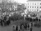 Försvarslånefesten på Rådhustorget