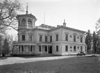 Engeltofta. Hotelldirektör Oscar Zedréns sommarrestaurang med gästrum som han köpte 1933