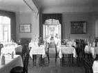 Engeltofta. Hotelldirektör Oscar Zedréns sommarrestaurang med gästrum som han köpte 1933