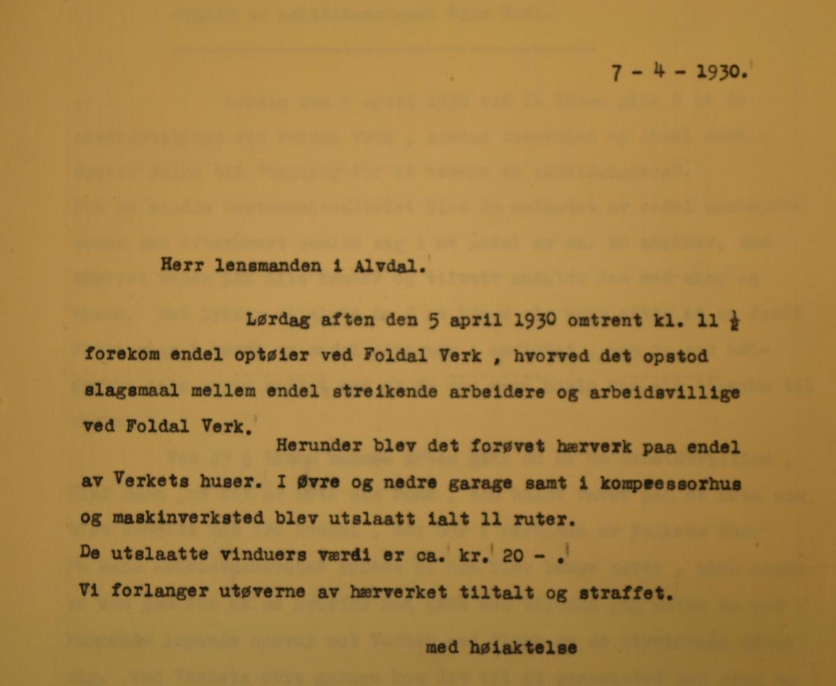 gammelt dokument folldal verk