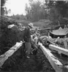 Från utgrävningarna av Björkebåten.
Arbeterna påbörjades 11 maj 1948.