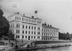 Folkets Hus (tidigare Strand Hotell), uppfört 1871.