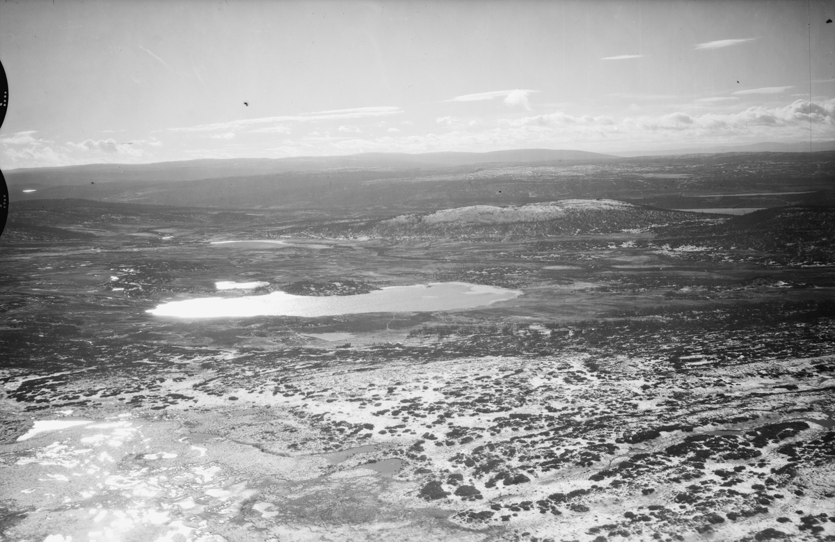 Djupen, Øyer, 1948, fjellandskap, vann