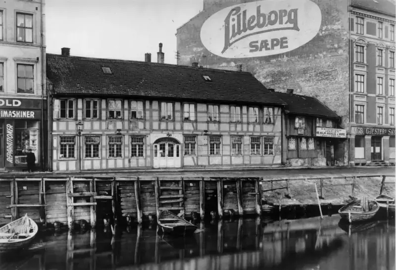 Rødfyllgata 12 NF.06818-003