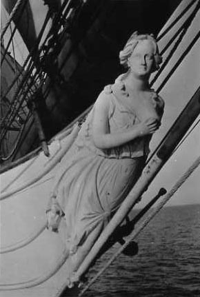 Galjonsbild från 4-mastade barken Beatrice. Inköpt vid upphuggningen av fartyget 1934.