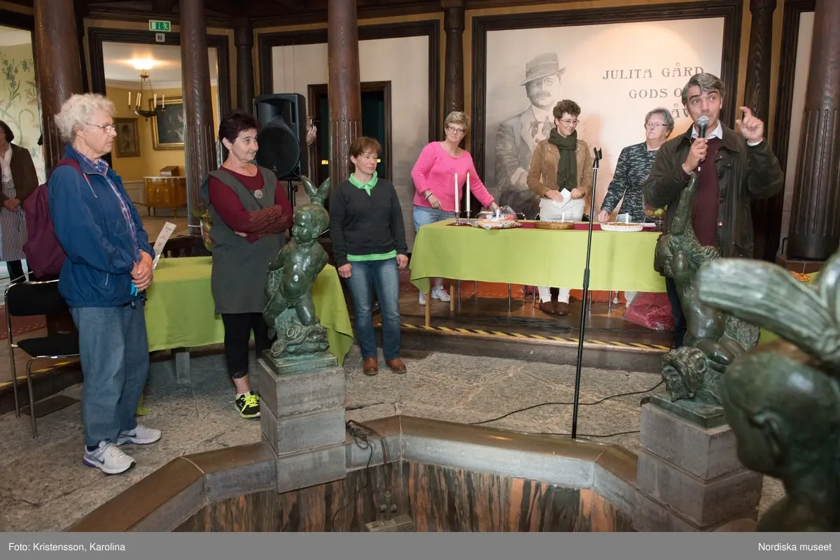 Äppeldagarna Julita 2015, Äpplen, marknad, pajtävling