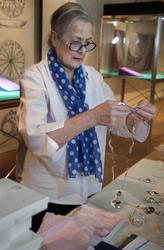 Rosa Taikon hänger utställning på Nordiska museet tillsamman