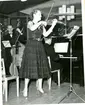 Jubileum 40 års. FCPF, avd 2. Folkets Hus, Jkpg. Violinist.