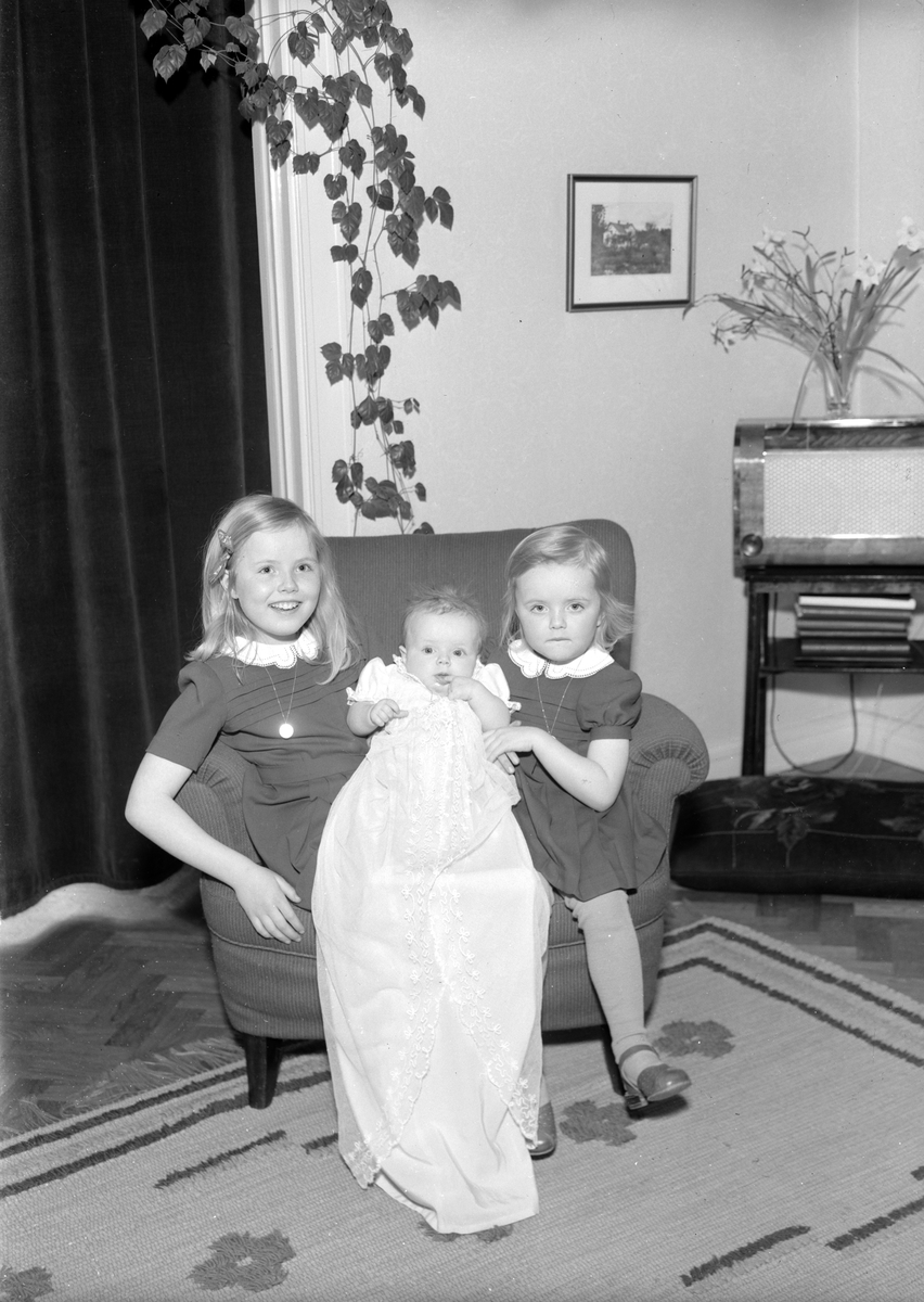 Hos kamrer Lööv. Foto i mars 1948.
