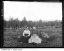 Gummorna i Storåsen, till vänster Maja Stina Jansson, Storåsen och till höger Johanna Törnblom, Lillåsen.