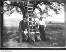 Lind-Olle Andersson med familj. Från vänster: Olle, Bricken, Johan, Hanna och Anna.