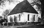 Bjuråkers kyrka och kyrkogård. Foto 1929.