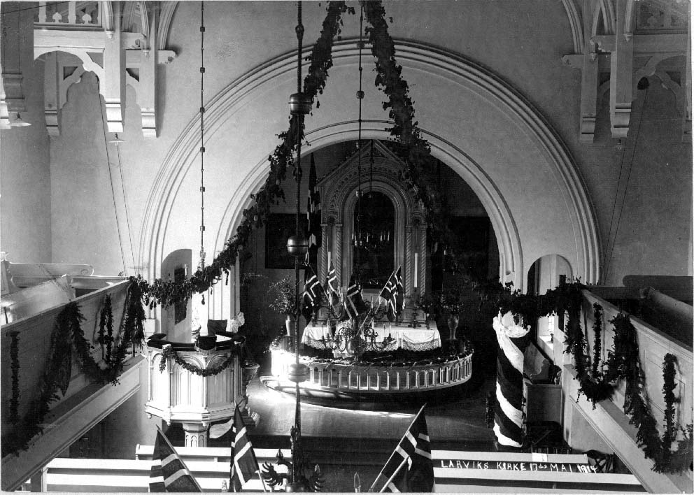 Interiør, Larvik kirke, 17. mai 1914