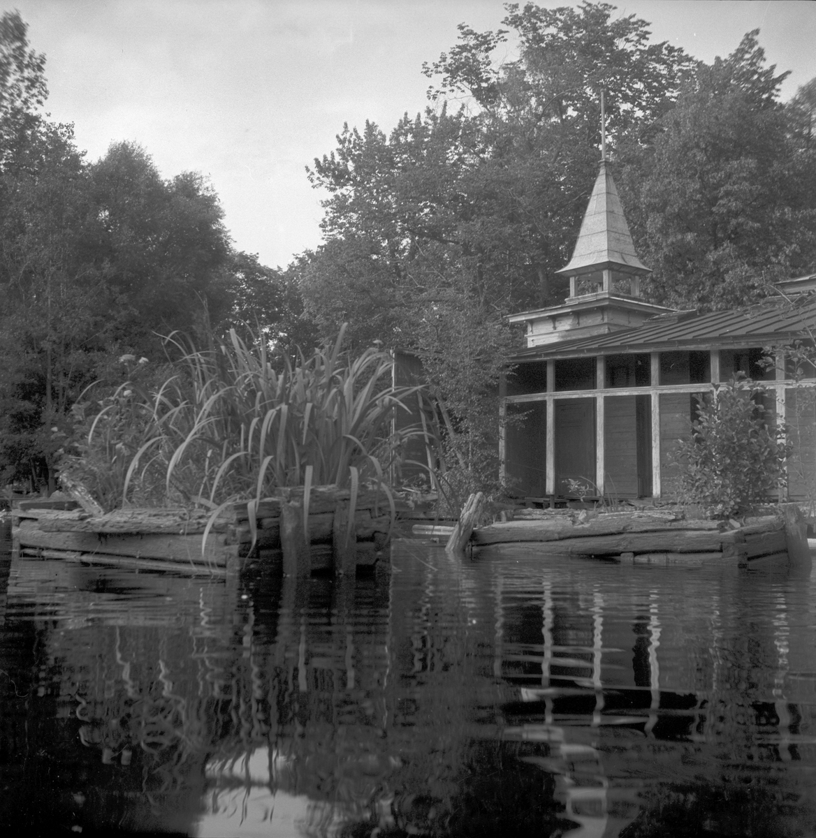 Kallbadhuset Najaden i Gavleån