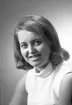 Inga-Lill Hållén, Östanåvägen 6, Älvkarleby. Den 26 november 1968
