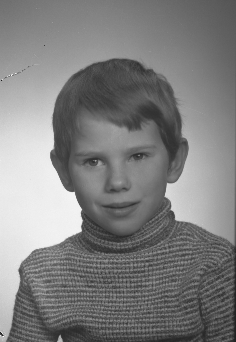 Karl-Johan Nord, Barnhemsvägen 5 D, Gävle. Februari 1971