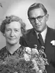 Brudparet Edvin Thörnblom, Ruddammsgatan 19, Gävle. Den 20 augusti 1944