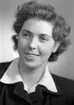Ulla Källander, Källbacken 4, Gävle. 13 december 1944. Fotografiet sändes till Skandinaviska Banken.
