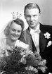 Brudparet Bo Cederlöf, Arbetshusgatan 58, Gävle.       26 december 1944.