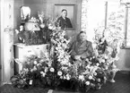 Födelsedag. År 1945. Grosshandlaren Joel Mattsson, Södra Sjötullsgatan 4, Gävle. Tagit i hemmet.