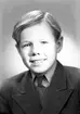Son till Sally Andersson, Tredje Tvärgatan 25, Gävle. 8 mars 1946.