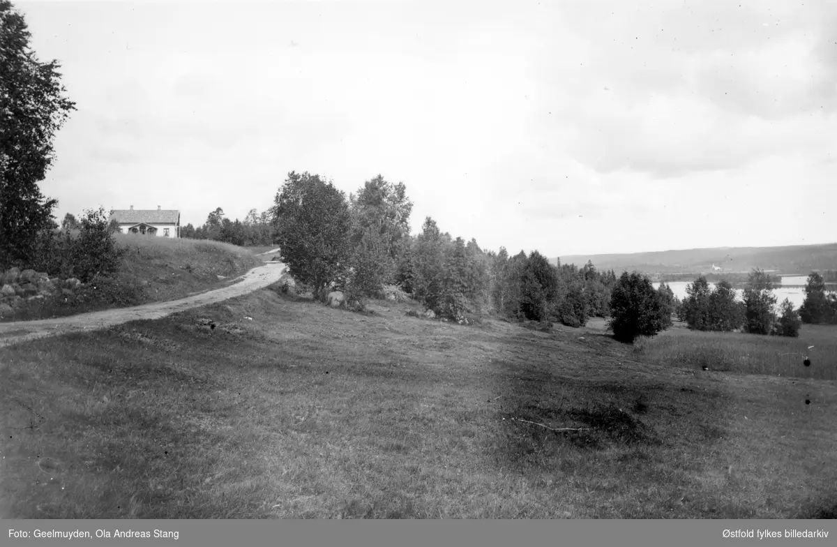 Sundsrud i  Rømskog, ca. 1890. (fra fergestedet).