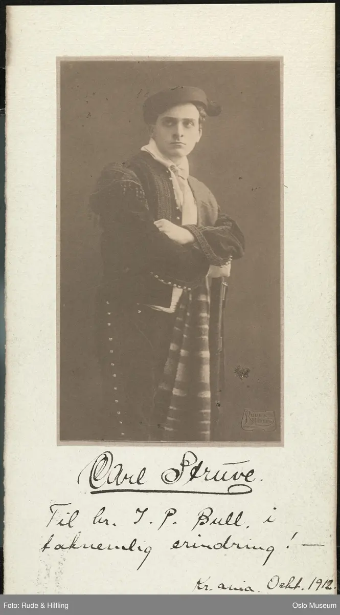 portrett, mann, skuespiller, rollebilde, stående kneigur, kostyme