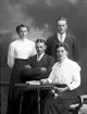 Sittande, Johan Sjöblom och Hilmer Sjöblom,  Axmarby, Bergby