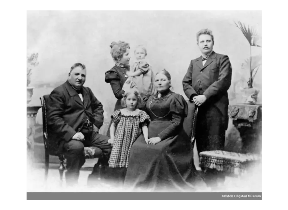 Family portrait. Ole M. Flagstad, Kirsten Flagstad, Anne Kristine Flagstad. Second row: Marie Flagstad, Ole Flagstad and Michael Flagstad.