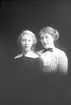 Ingeborg och Edith Olsson, Västra Vägen 6, Gävle