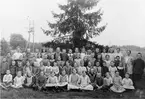 Skolbarn från Landa skola 1921.
Lärarinnan heter Frida Uggla.