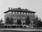 Borgarskolan vid Valbogatan, f.d. Militärskolan.