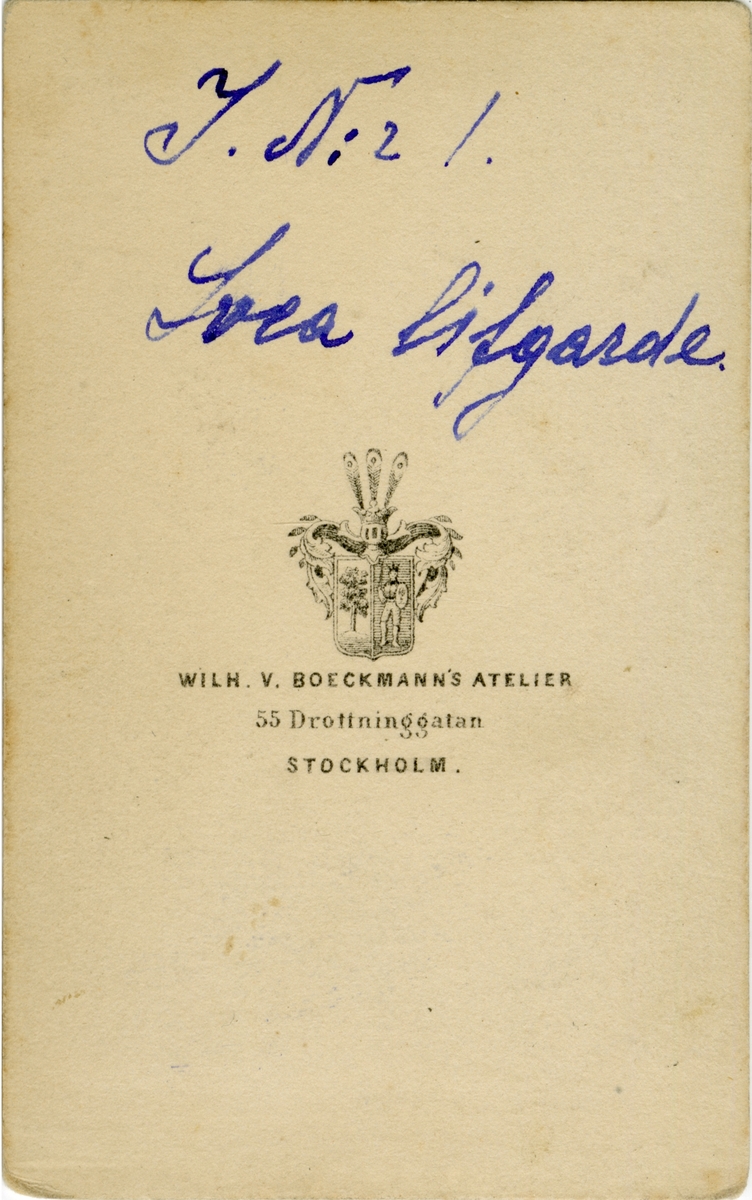 Porträtt av Ernst Gustaf Axel von Post, officer vid Livregementets grenadjärkår.