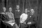 Familjen Pettersson. Maskinist K. Pettersson. Lasarettet