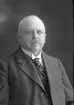 Adolf Lindkvister, född: 9 juni 1876. Trafikinspektör vid Uppsala-Gefle Järnväg 1907-22. Trafikchef från 1922.  se W. Lindeberg 