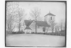 Täby kyrka och stigluckan.
Beställningsnr. TÄ-201.