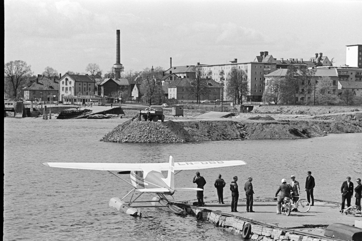 Småfly, LN-DBB, flytransport, sjøfly,Tjuvholmen, Mjøsa, utfylling i småbåthavna, åttemetersplanet.