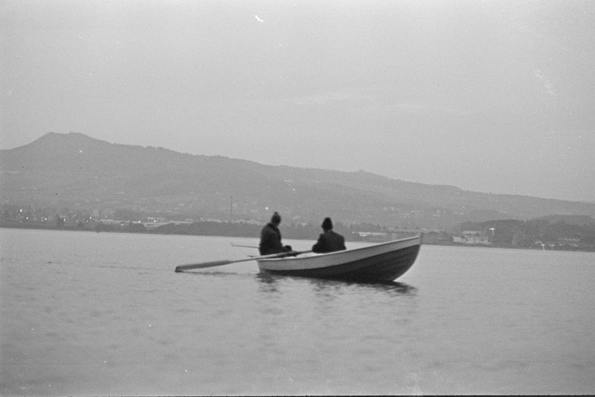 Mjøsfiske,dreggefiske,mjøsørret, robåt,Furnesfjorden.
