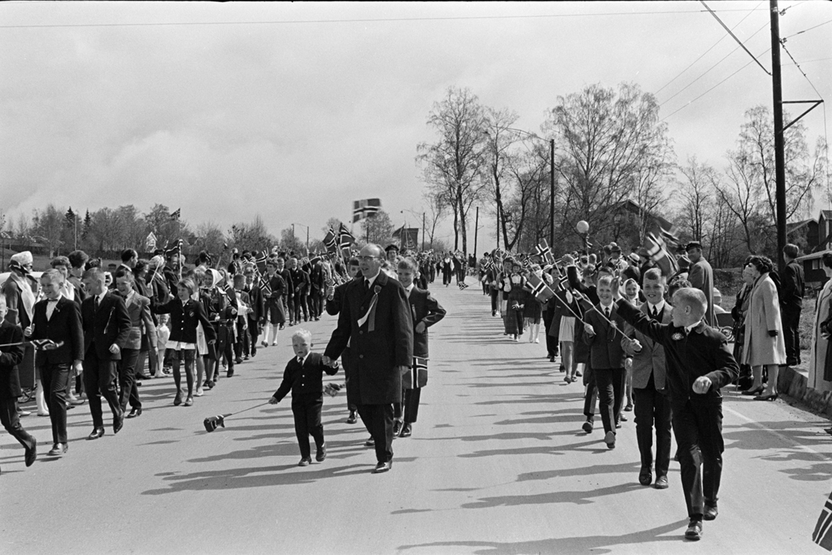 17.mai, 1965, barnetog, Ridabu, Vang H.