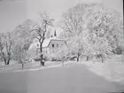 Trädgårdsflygeln på Tuna gård under vintertid.